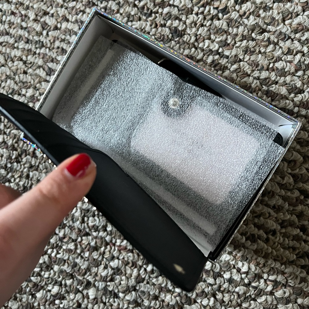 HP🎉 Kate Spade Wallet - Picture 4 of 7